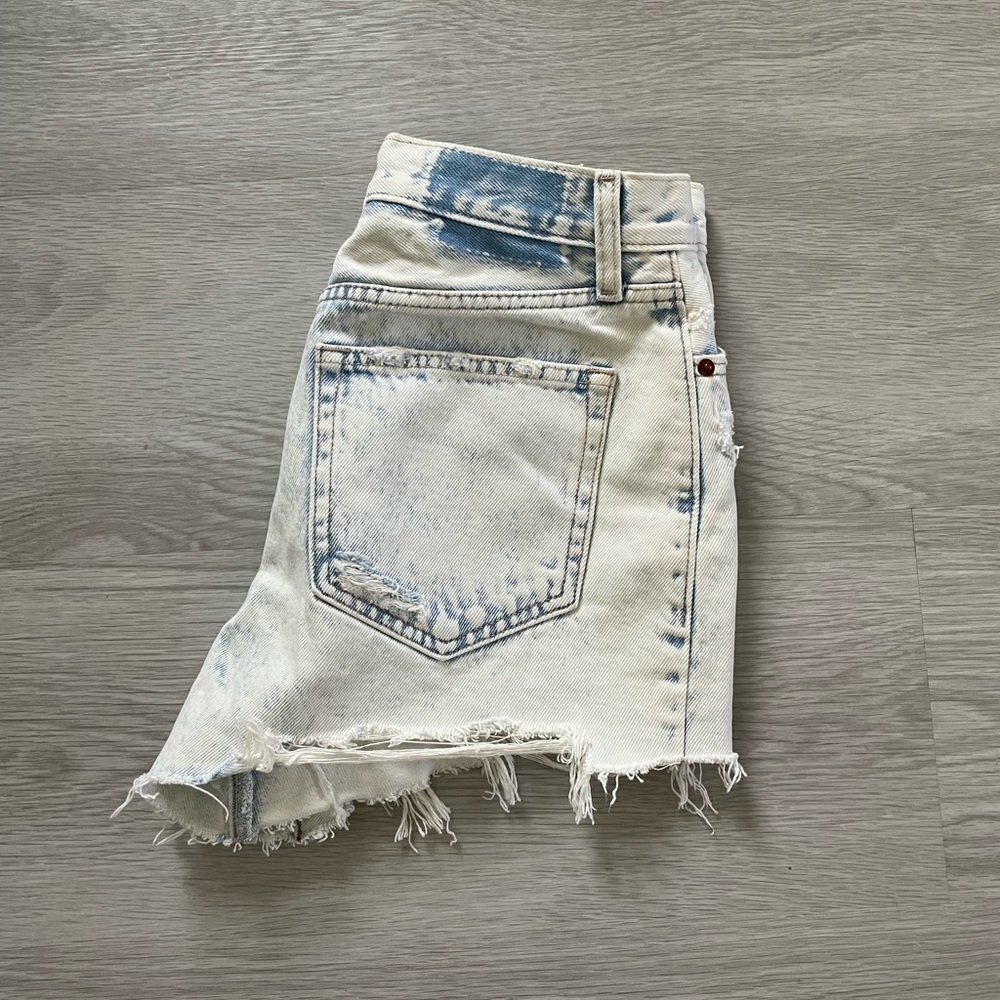 Abercrombie & Fitch High Rise Denim Shorts